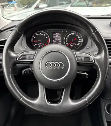 AUDI-Q3-2015