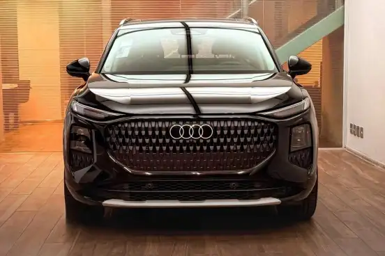 AUDI-Q3-2026