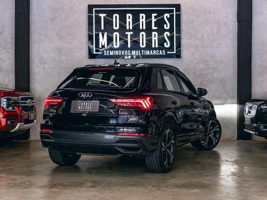 AUDI-Q3-2.0 40 TFSI GASOLINA PERFORMANCE BLACK QUATTRO TIPTRONIC AUDI-Q3-2023