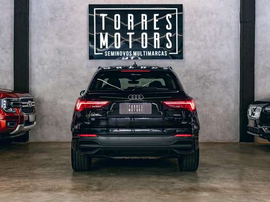 AUDI-Q3-2.0 40 TFSI GASOLINA PERFORMANCE BLACK QUATTRO TIPTRONIC AUDI-Q3-2023
