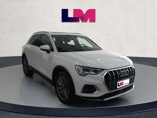 AUDI-Q3-2023