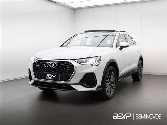 AUDI-Q3-2024