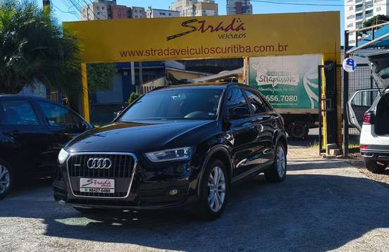 AUDI-Q3-2012