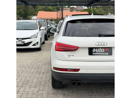AUDI-Q3-2.0 TFSI ATTRACTION QUATTRO 4P GASOLINA S TRONIC AUDI-Q3-2015