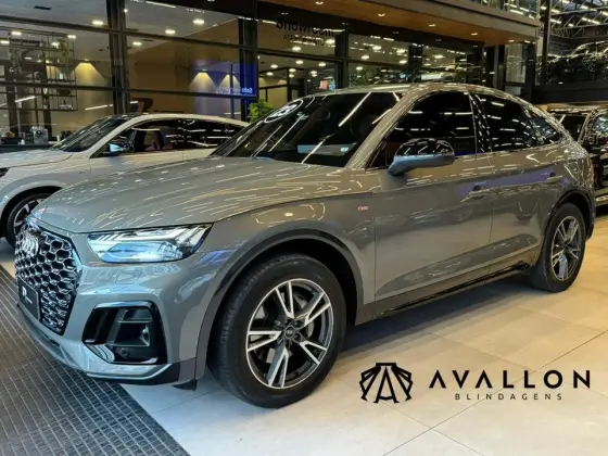 AUDI Q5 2.0 55 TFSIE PHEV SPORTBACK PERFORMANCE BLACK QUATTRO S TRONIC