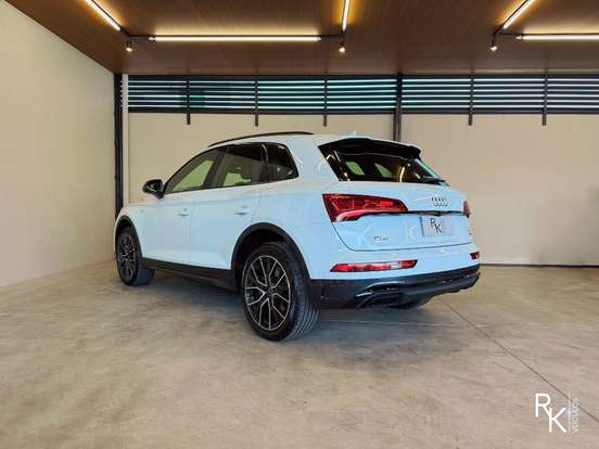 AUDI-Q5-2.0 45 TFSI GASOLINA S LINE BLACK QUATTRO S TRONIC AUDI-Q5-2021
