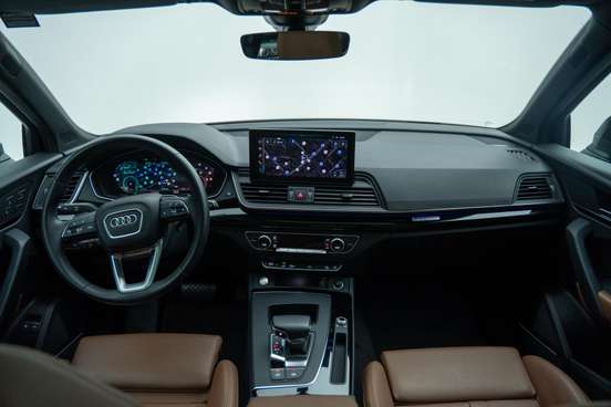 AUDI-Q5-2024