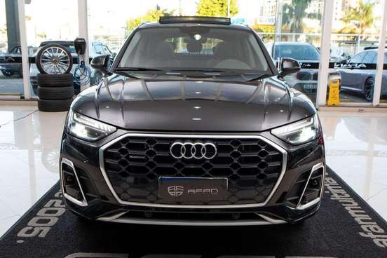 AUDI-Q5-2023