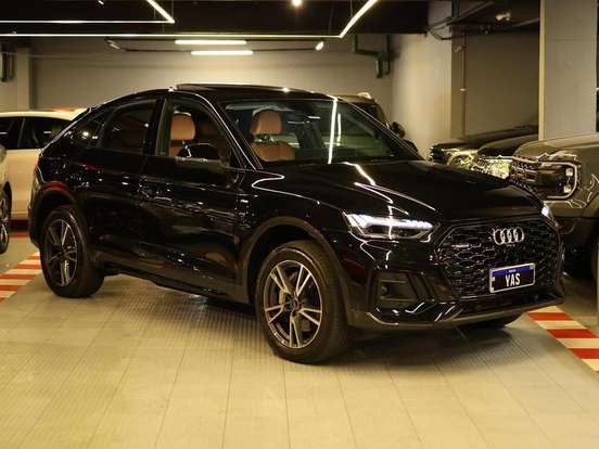 AUDI-Q5-2023