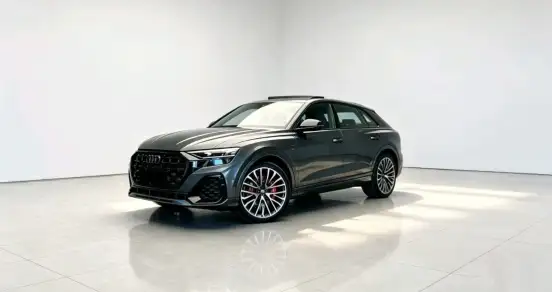 AUDI-Q8-2025