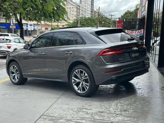 AUDI-Q8-3.0 TFSI GASOLINA PERFORMANCE BLACK QUATTRO TIPTRONIC AUDI-Q8-2021