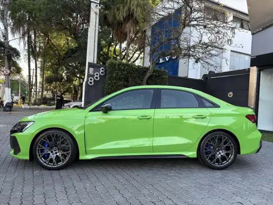 AUDI-RS3-2025