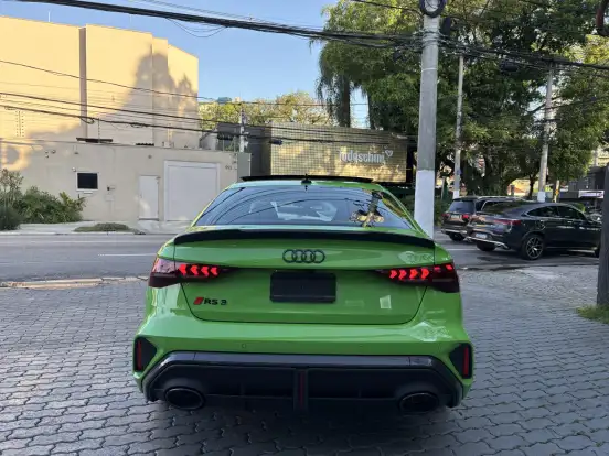 AUDI-RS3-2025
