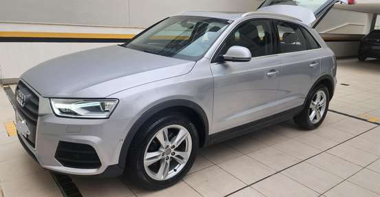AUDI-Q3-2017