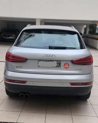 AUDI-Q3-2017