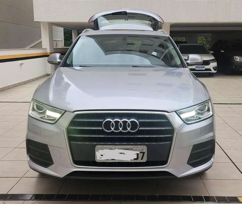 AUDI-Q3-2017