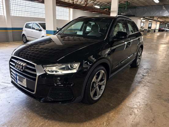 AUDI-Q3-2018
