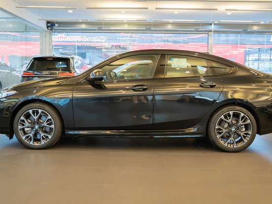 BMW-220i-2.0 16V TURBO GASOLINA GRAN COUPÉ M SPORT STEPTRONIC BMW-220i-2025