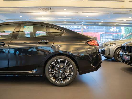 BMW-220i-2.0 16V TURBO GASOLINA GRAN COUPÉ M SPORT STEPTRONIC BMW-220i-2025