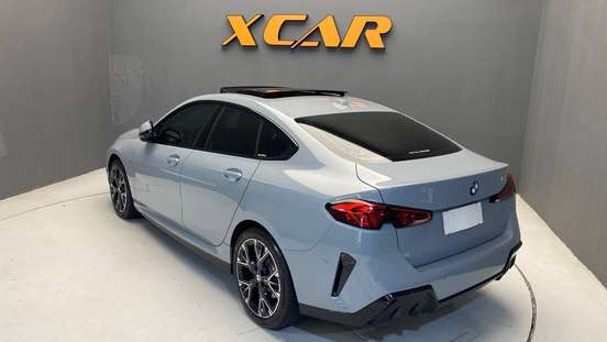 BMW-220i-2025