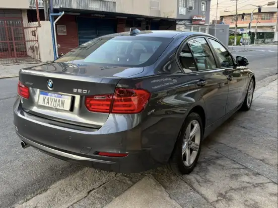 BMW-320i-2014