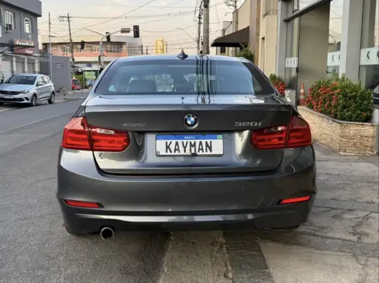BMW-320i-2014