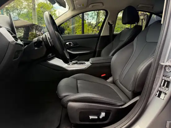 BMW-320i-2024