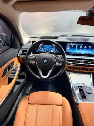 BMW-320i-2023