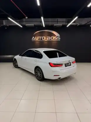 BMW-320i-2025