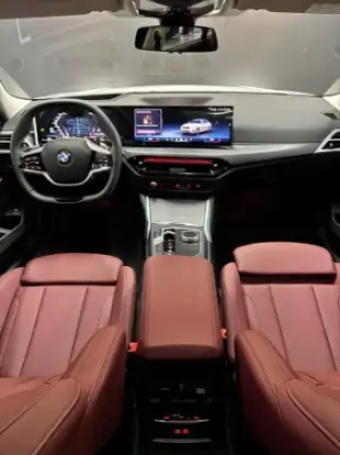 BMW-320i-2025