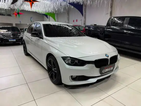 BMW-320i-2013