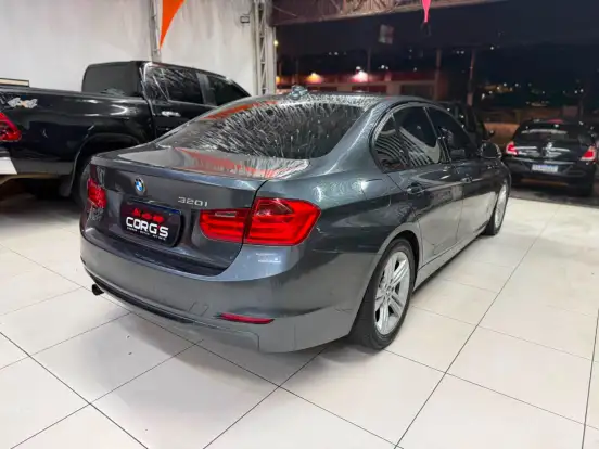 BMW-320i-2.0 16V TURBO GASOLINA 4P AUTOMÁTICO BMW-320i-2013