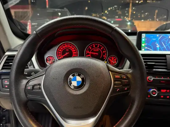 BMW-320i-2.0 16V TURBO GASOLINA 4P AUTOMÁTICO BMW-320i-2013