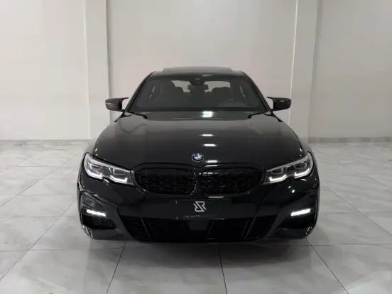 BMW-320i-2.0 16V TURBO GASOLINA M SPORT AUTOMÁTICO BMW-320i-2020