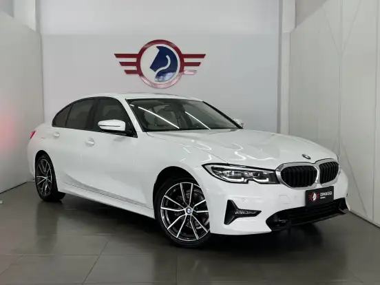 BMW-320i-2019