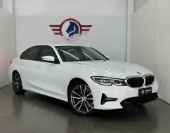 BMW 320i 2.0 16V TURBO GASOLINA SPORT AUTOMÁTICO BMW 320i 2.0 16V TURBO GASOLINA SPORT AUTOMÁTICO