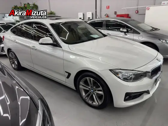 BMW 320i 2.0 GT SPORT 16V TURBO GASOLINA 4P AUTOMÁTICO