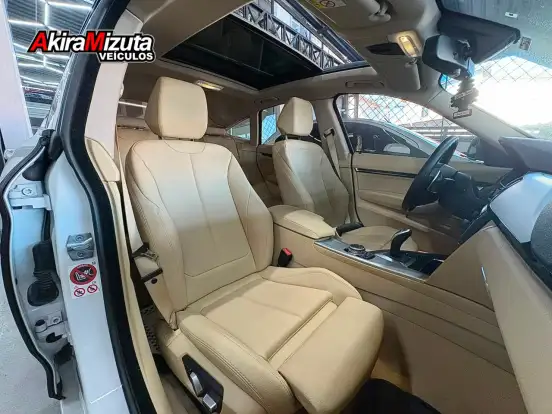BMW-320i-2015