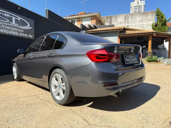 BMW-320i-2018