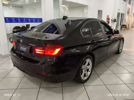 BMW-320i-2.0 16V TURBO ACTIVE FLEX 4P AUTOMÁTICO BMW-320i-2013