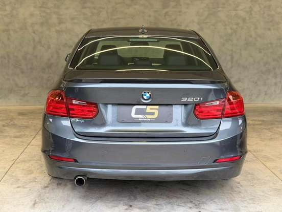 BMW-320i-2.0 16V TURBO ACTIVE FLEX 4P AUTOMÁTICO BMW-320i-2013