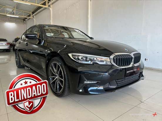 BMW-320i-2021