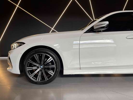 BMW-320i-2.0 16V TURBO FLEX GP AUTOMÁTICO BMW-320i-2022