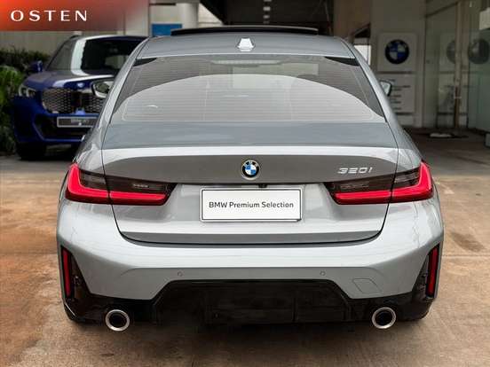 BMW-320i-2024