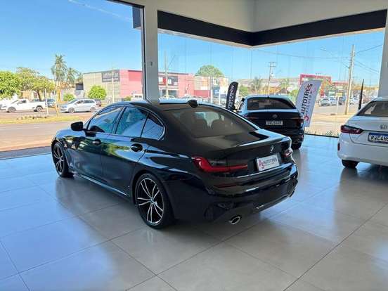 BMW-320i-2.0 16V TURBO FLEX M SPORT AUTOMÁTICO BMW-320i-2020