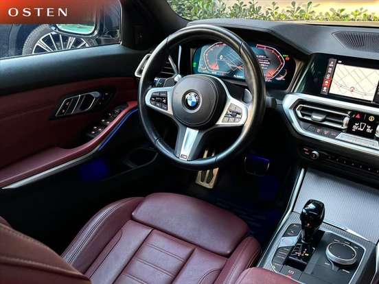 BMW-320i-2022