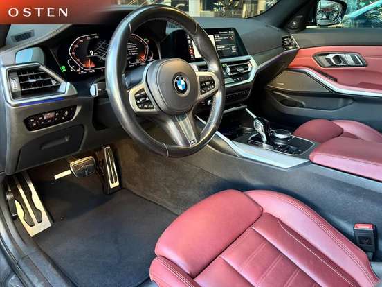 BMW-320i-2022
