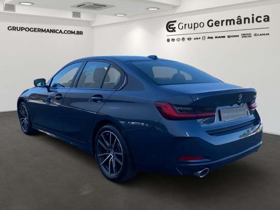 BMW-320i-2025