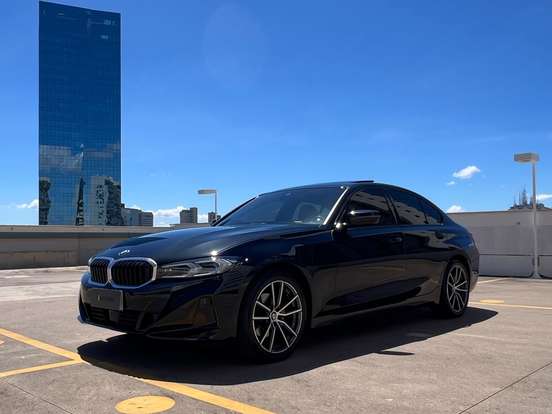 BMW-320i-2024