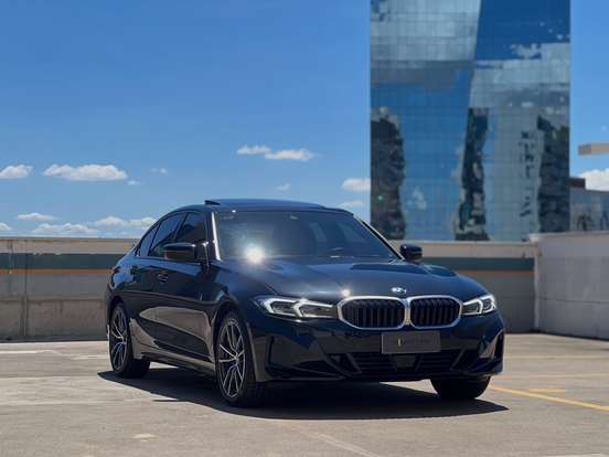 BMW-320i-2024